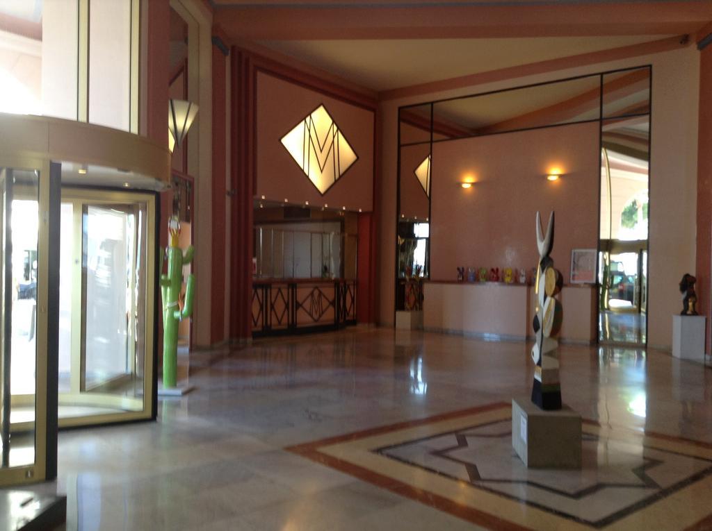 Cannes, Croisette, Palais Miramar Zimmer foto